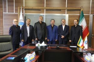 برگزاری مراسم تودیع و معارفه مدیرعامل بیمه ایران