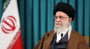 رهبر انقلاب: کار اصلی نماینده مجلس تأمین منافع ملّی است