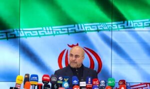 قالیباف: آمدم تا رکود دهه ۹۰ در کشور حاکم نشود