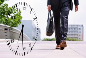 عسکری: تغییر ساعت رسمی در افزایش کیفیت کار و کاهش مصرف برق تاثیرگذار است
