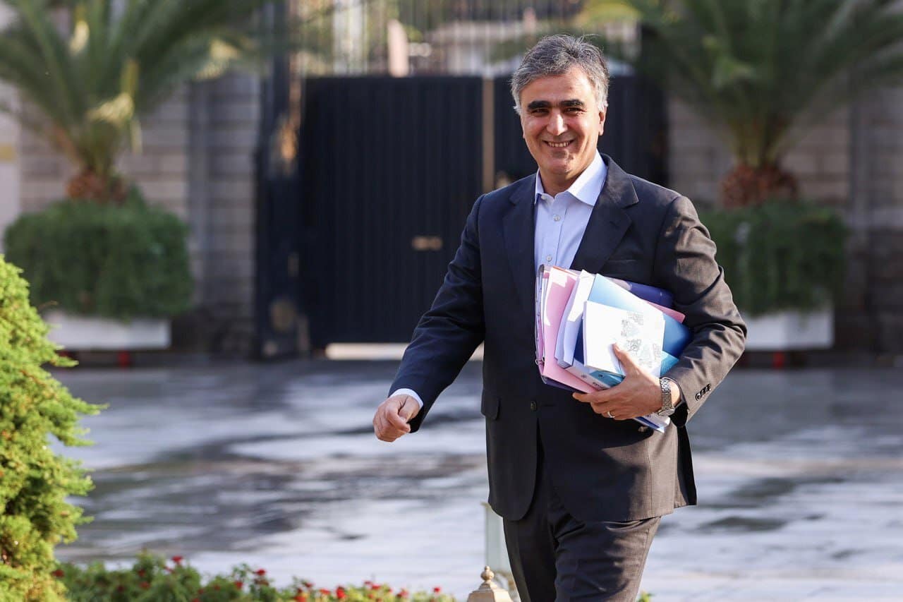 به‌زودی اخبار خوبی از افزایش روابط پولی و بانکی ایران با عمان منتشر می‌شود