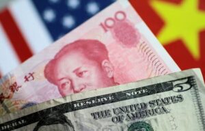 یوان از تعقیب دلار دست برنداشت یوان از تعقیب دلار دست برنداشت